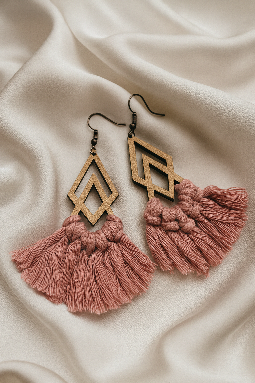 🌸 Geo Tassel Boho Earrings ✨