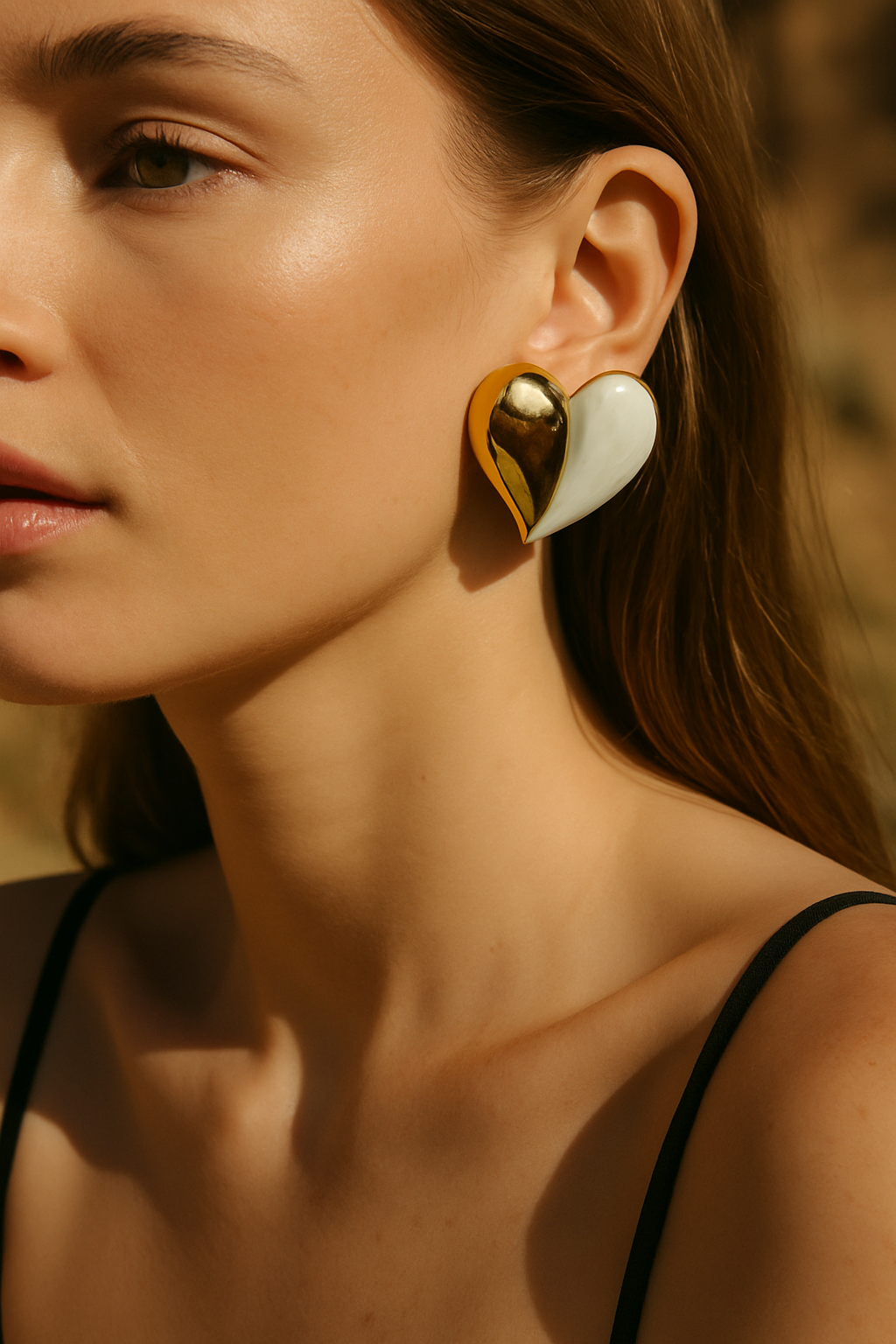💫 Dual-Tone Heart Stud Earrings