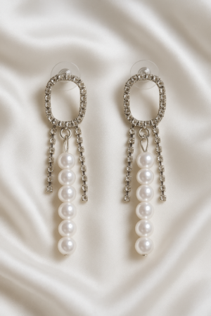 💎 Crystal Glow Pearl Drop Earrings ✨🤍