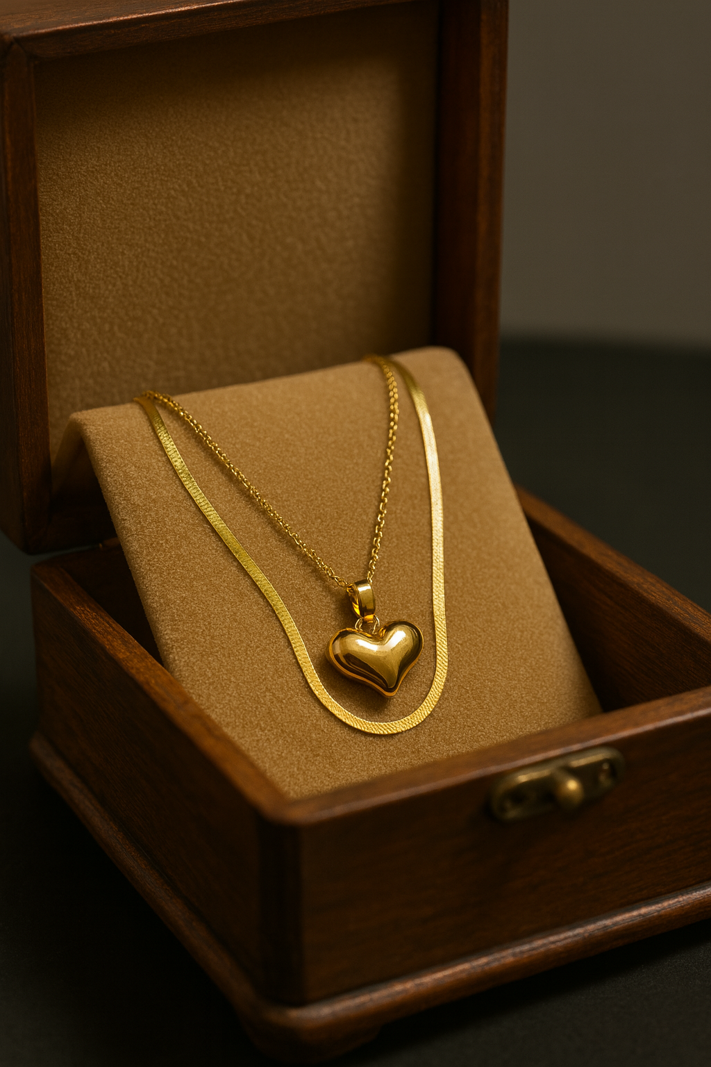 💛 Golden Heart Layered Necklace