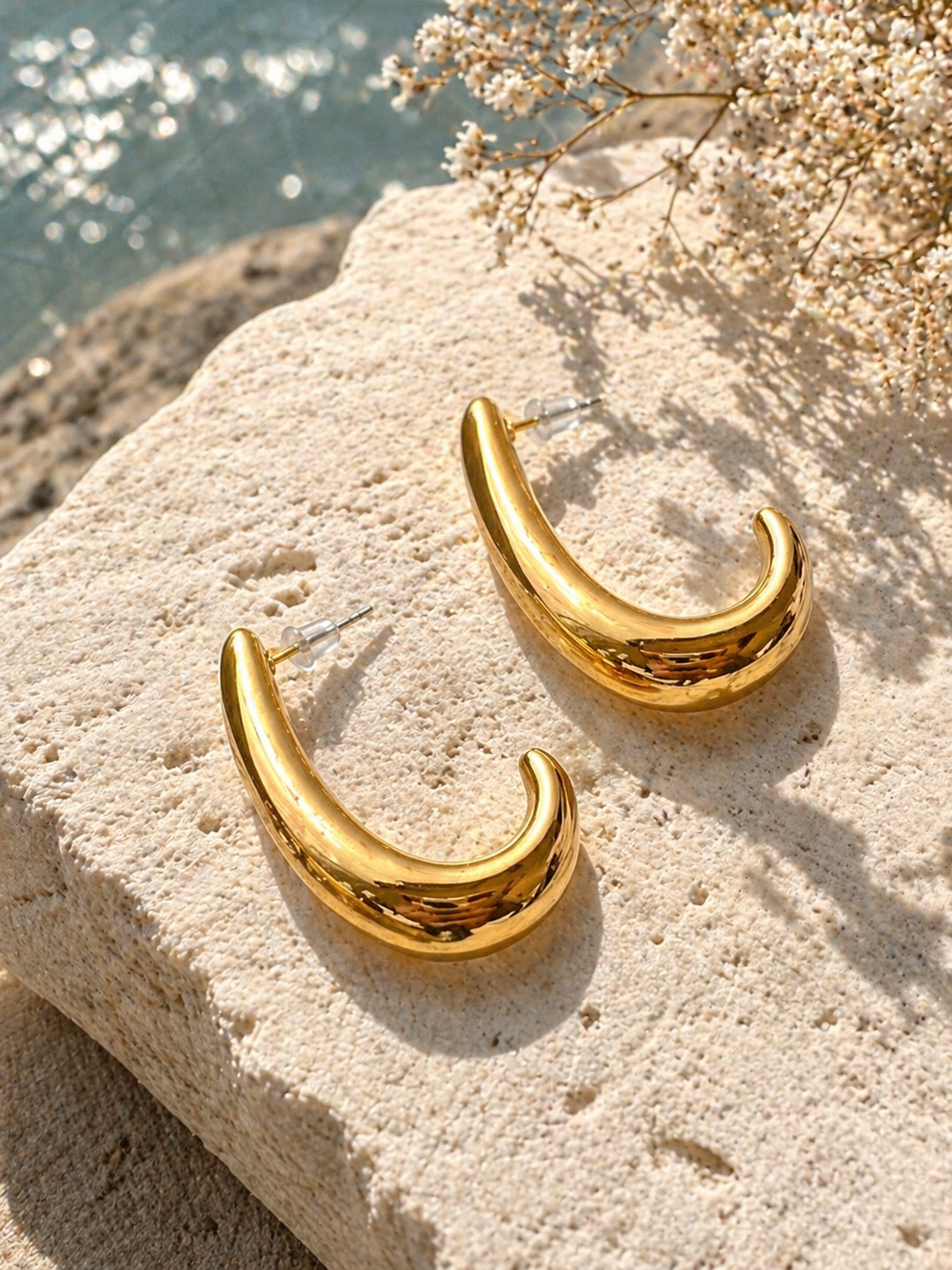 Luna Curve Statement Earrings